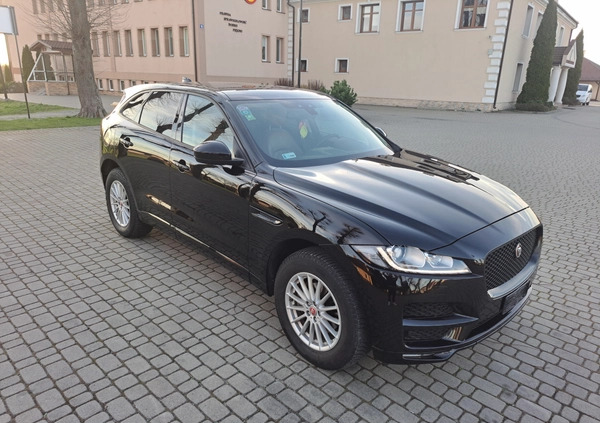 Jaguar F-Pace cena 84900 przebieg: 198600, rok produkcji 2016 z Jarosław małe 92